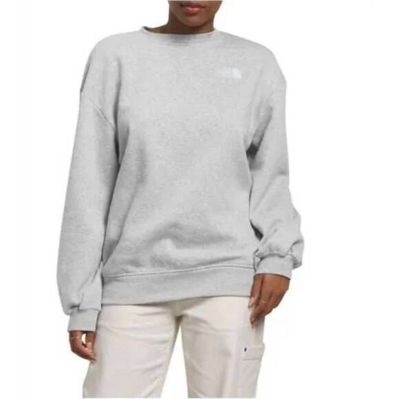 THE NORTH FACE Tops - NEW THE NORTH FACE women's fit crewneck sweatshirt in grey solid